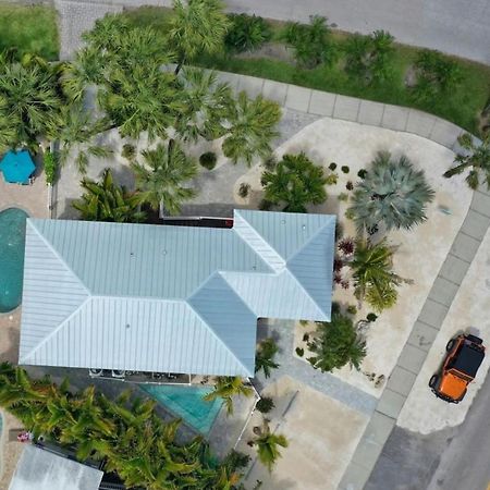 Canal Upper-Gorgeous 3 Bed 3 Bath Near Sk Village Siesta Key Exterior photo