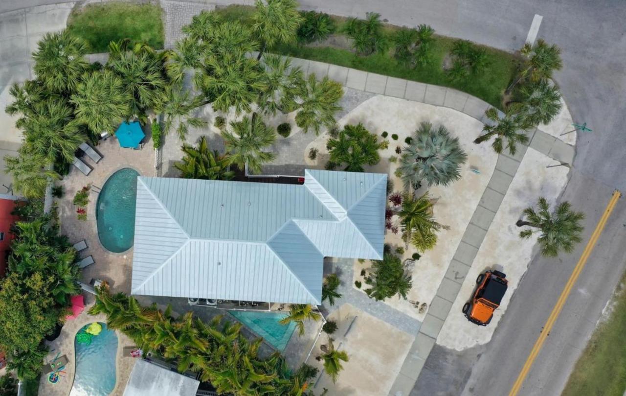 Canal Upper-Gorgeous 3 Bed 3 Bath Near Sk Village Siesta Key Exterior photo
