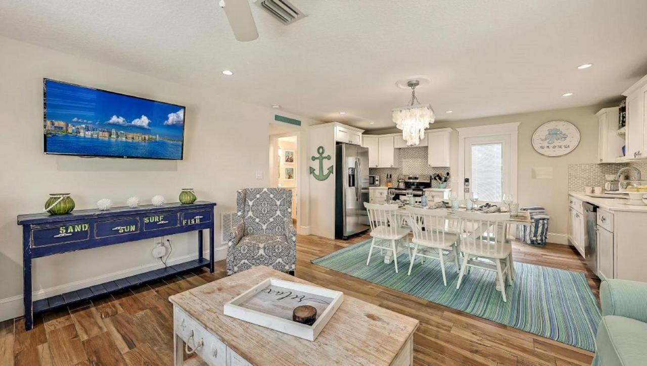 Canal Upper-Gorgeous 3 Bed 3 Bath Near Sk Village Siesta Key Exterior photo